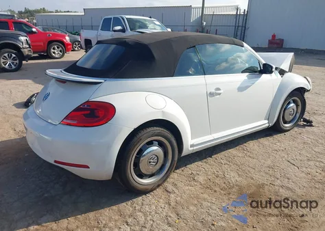 2013 Volkswagen Beetle 2.5L z USA, uszkodzony, nr VIN 3VW5X7AT0DM803667